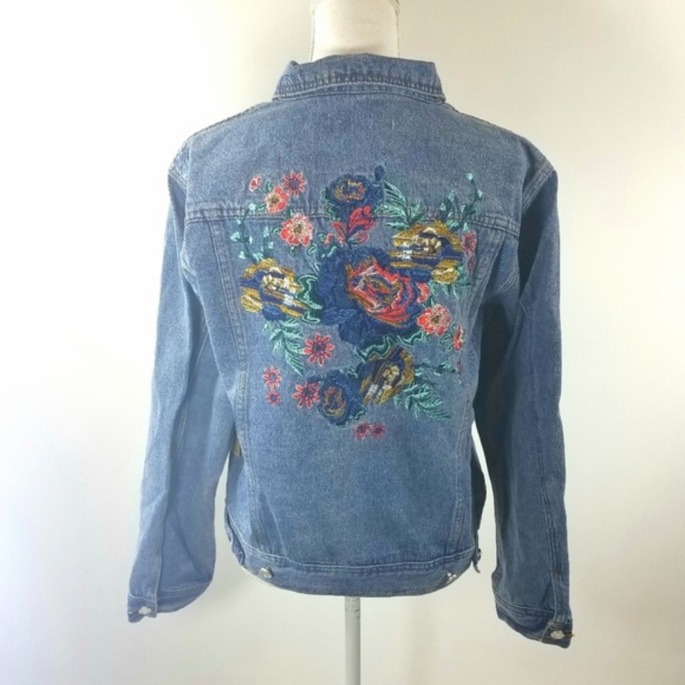 Bouquet of Embroidered Floral Denim Jacket - Picture 7 of 7